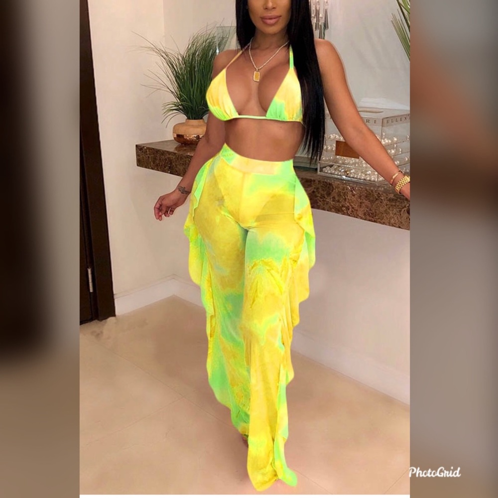 Two piece set